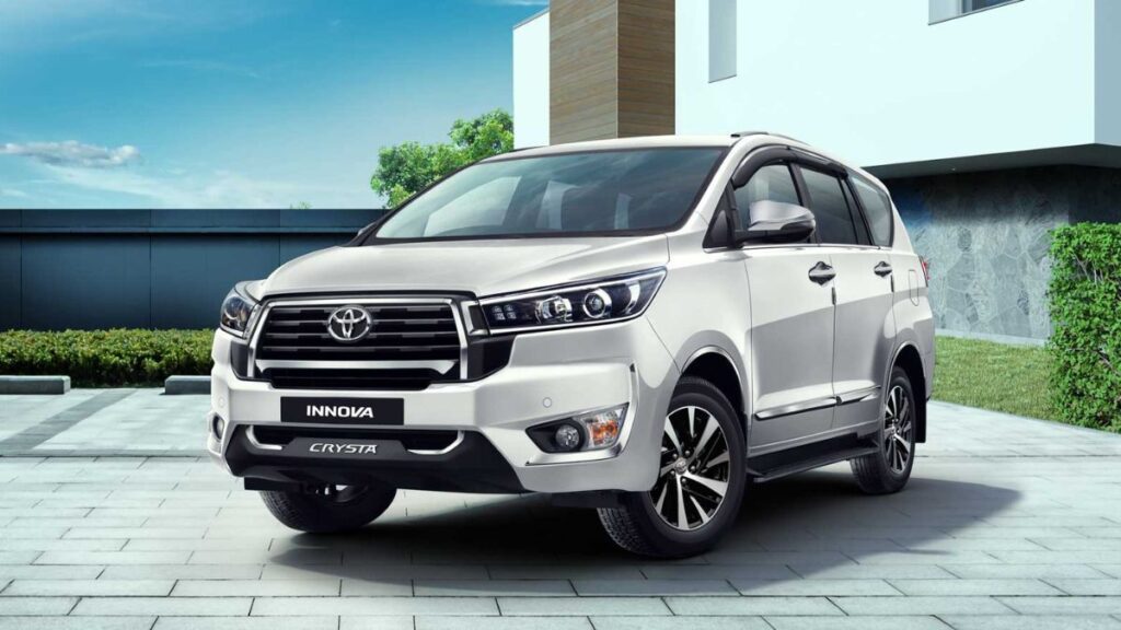 Toyota Innova Crysta 2025