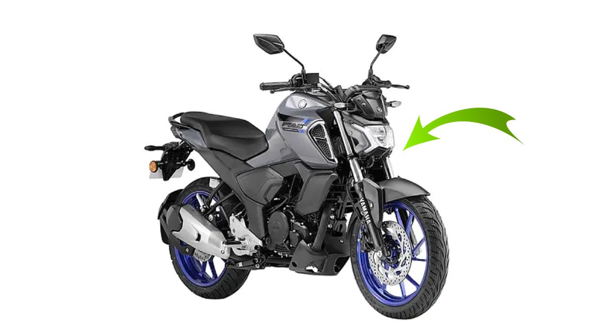 Yamaha FZS FI V4 Bike