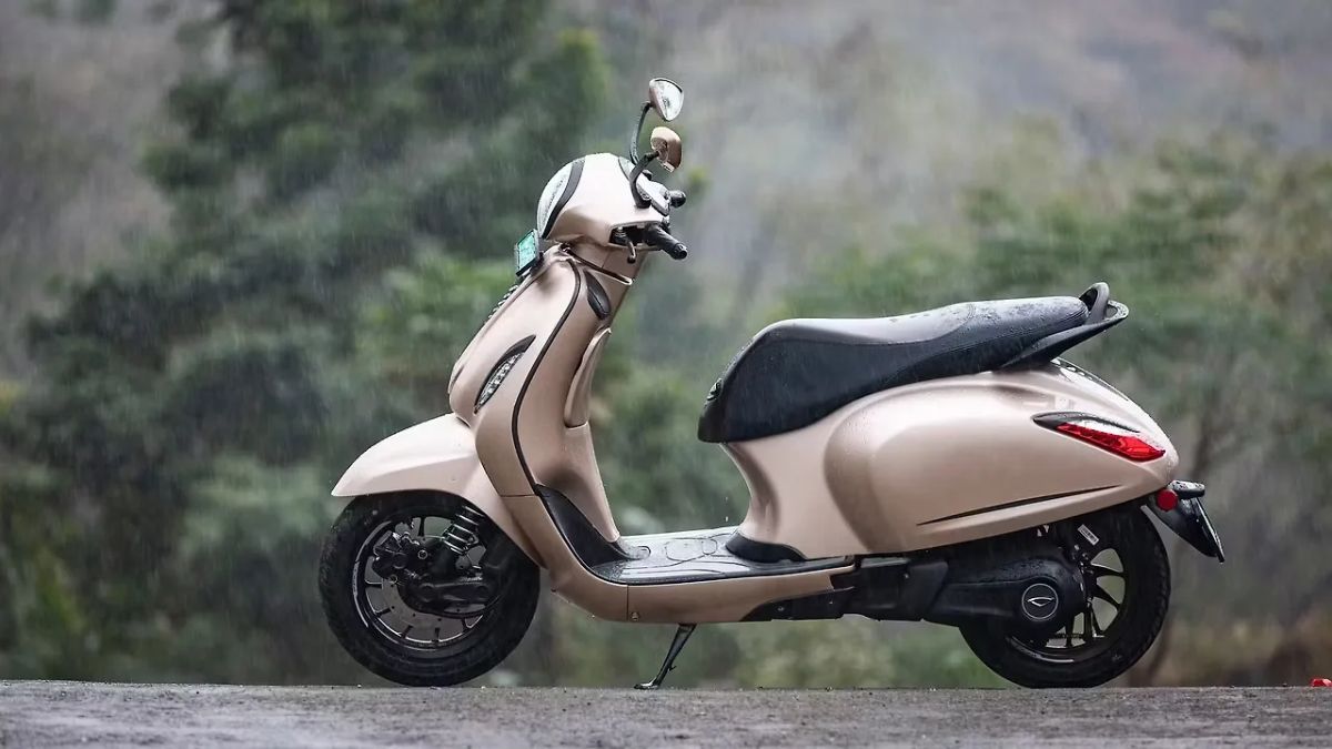 Bajaj Chetak 3001