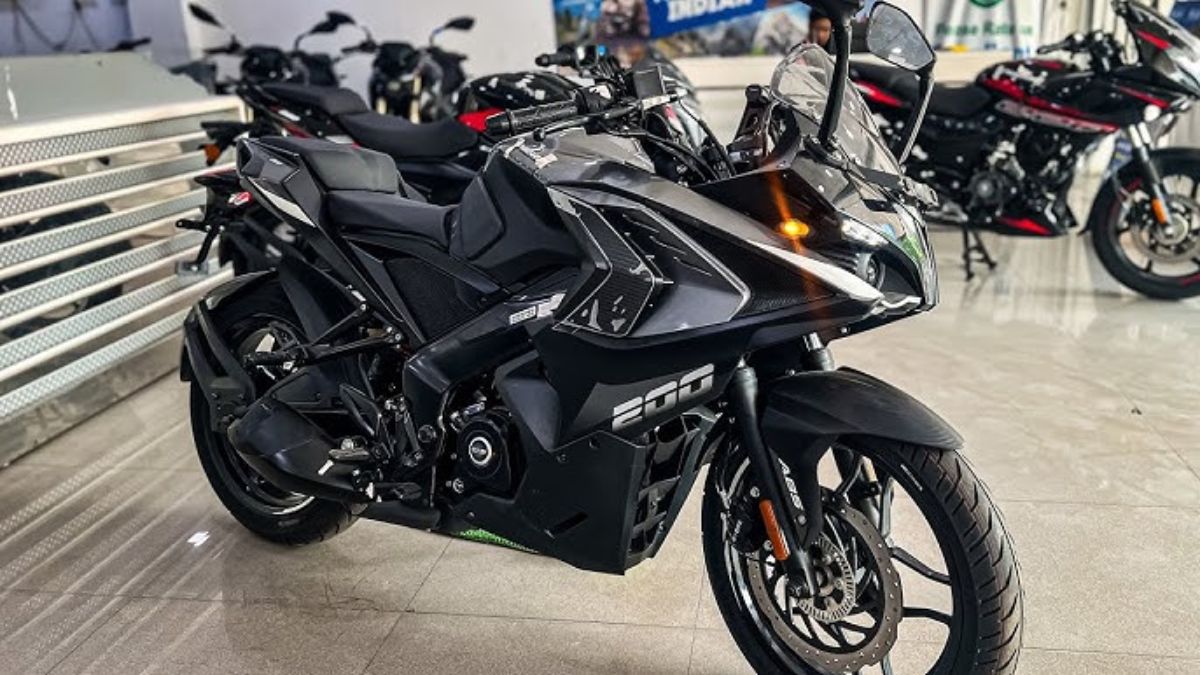 Bajaj Pulsar RS 200
