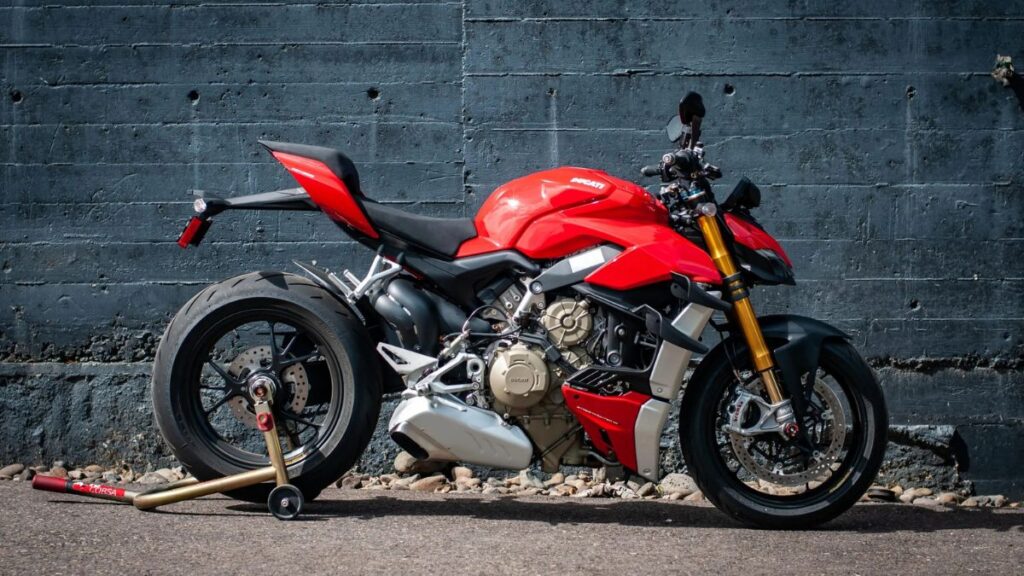 Ducati Streetfighter V4 